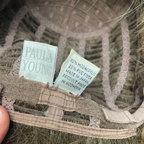 Brown Wig - Picture 6 of 9